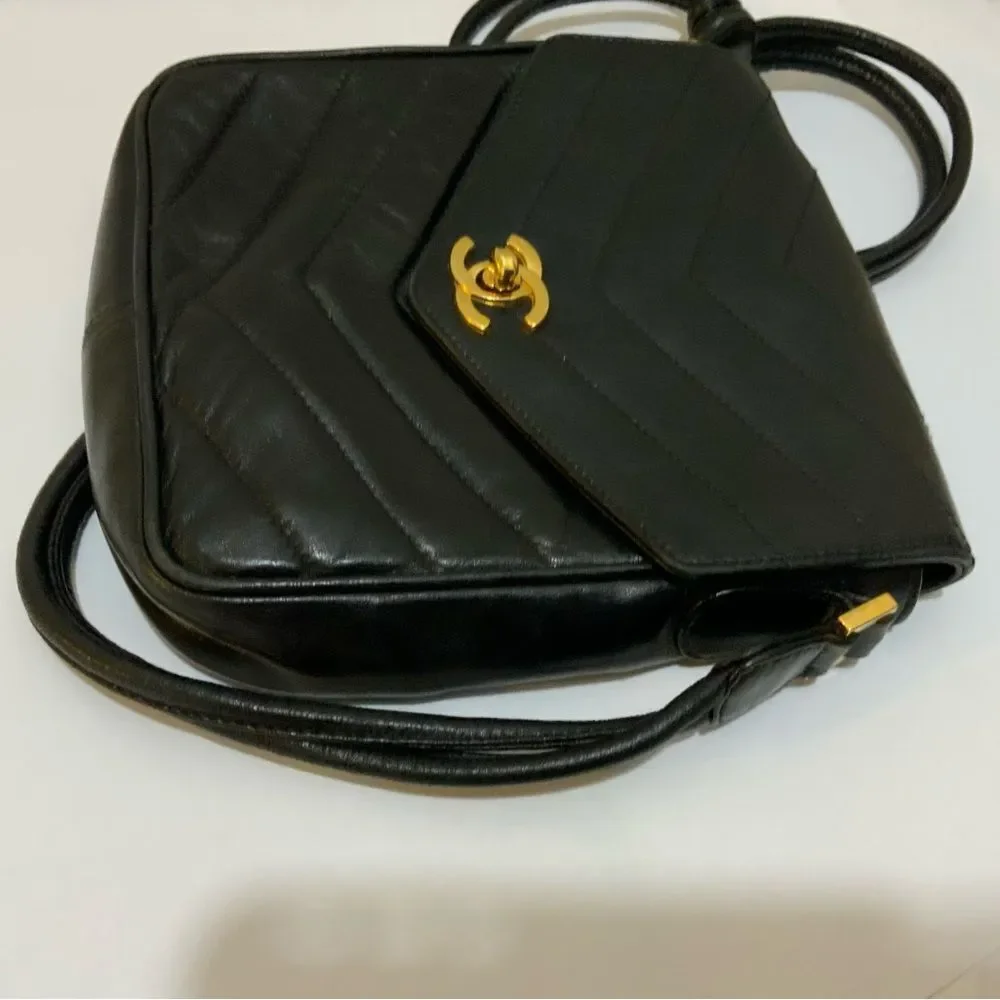 Chanel Vintage CC Turnlock Crossbody Bag Envelope Flap Chevron Lambskin Mini